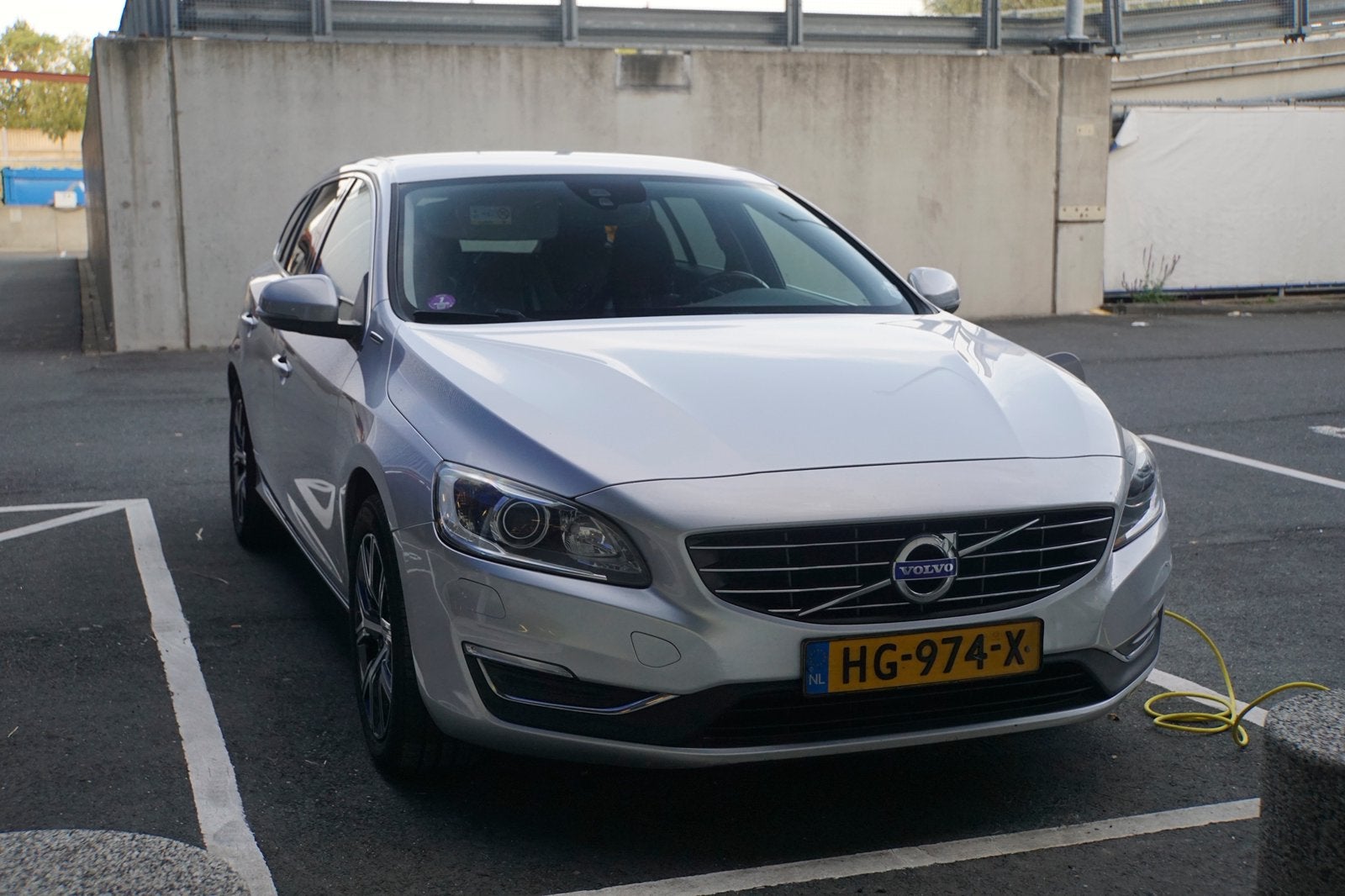 Volvo V60 D6 Twin Engine 288pk Geartronic AWD Plug In Hybrid, Automaat, 1800 kg, Vierwielaandrijving, Particulier