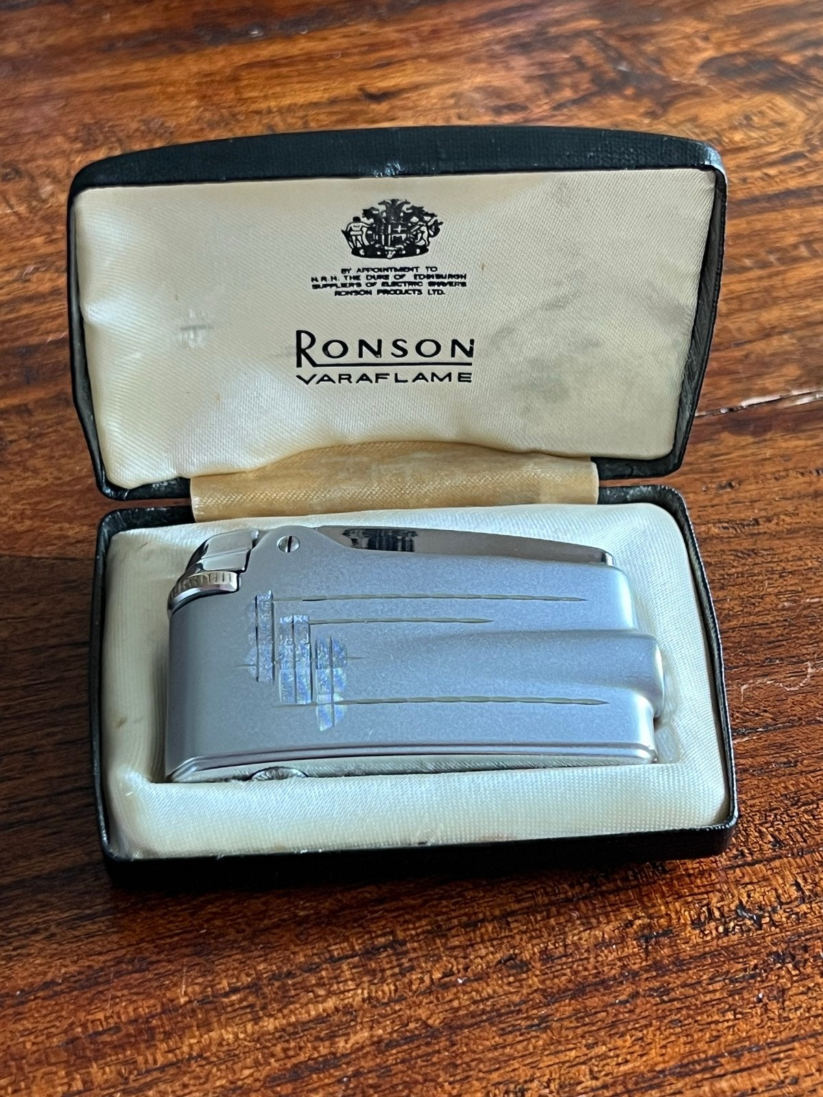 Vintage Ronson Varaflame aansteker in originele doos, Ophalen of Verzenden, Zo goed als nieuw, Aansteker