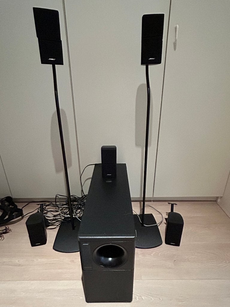 Bose Acoustimass 10 serie II, surround 5.1 met toebehoren, Gebruikt, 70 watt of meer, 5.1-systeem, Overige spelers