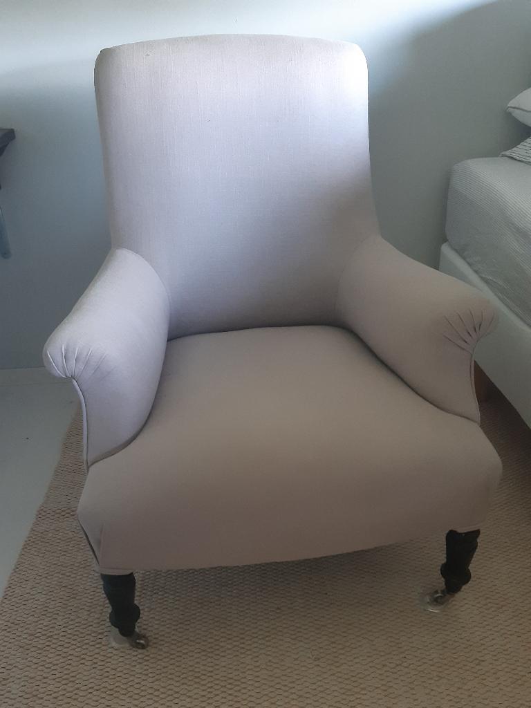 Engelse fauteuil, Ophalen, Minder dan 75 cm, Zo goed als nieuw, Stof