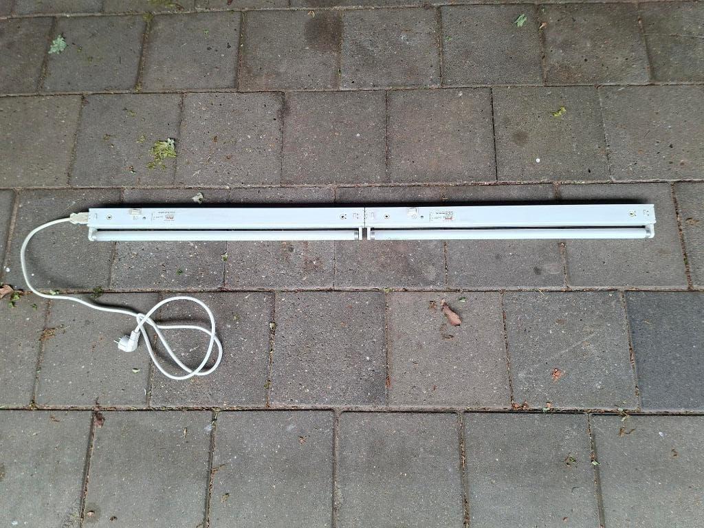 tl verlichting tbv keukenkastjes onderverlichting, Ophalen, Minder dan 50 watt, Lamp met armatuur