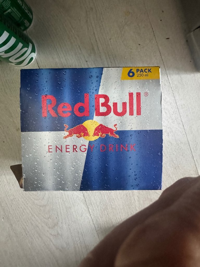 drank redbull 20 voor 25€, Ophalen