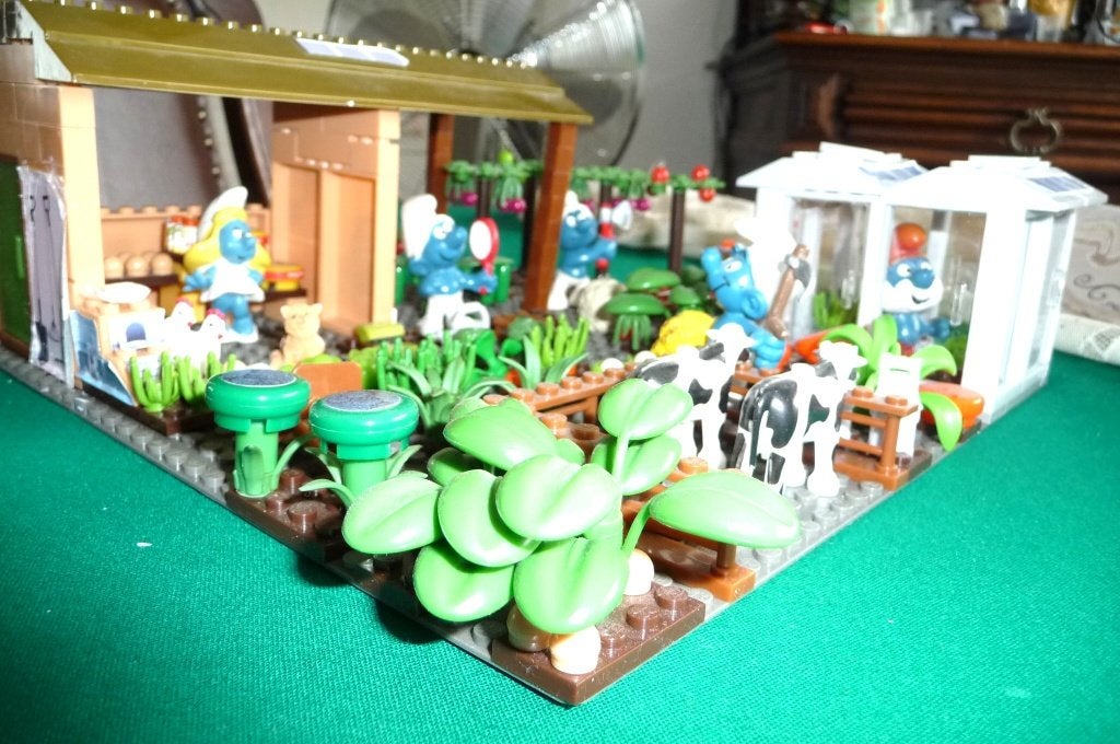 SMURFEN BOERDERIJ WINKEL MET SMURFEN EN LEGO VEEL ATRIBUTEN, Verzenden, Gebruikt, Verschillende Smurfen, Huisje of Attribuut