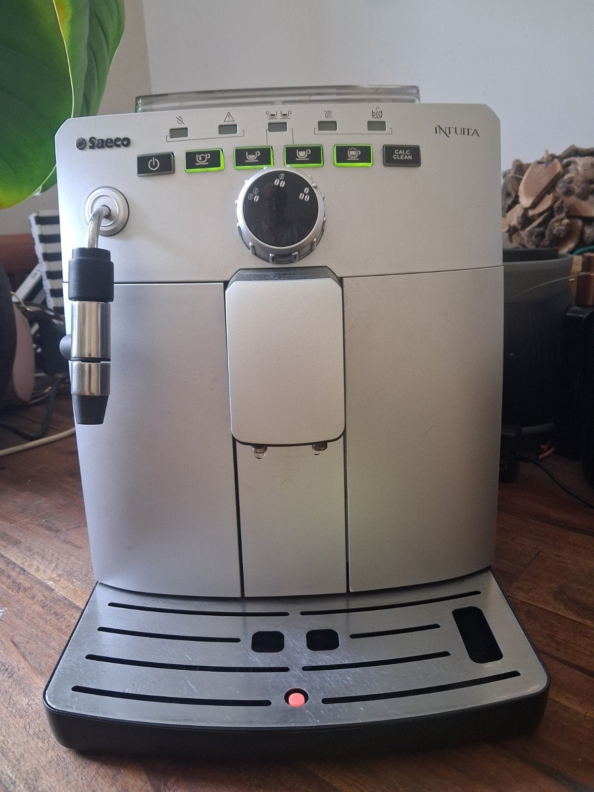 SAECO INTELIA Koffiemachine TEAB, Witgoed en Apparatuur, Koffiezetapparaten, Ophalen, Koffiemachine