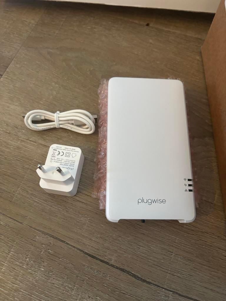Plugwise Adam HA met Zigbee stick - Slimme thermostaat, Ophalen of Verzenden, Zo goed als nieuw