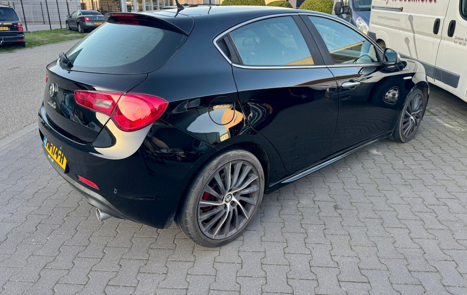 Alfa Romeo Giulietta 2.0 Jtdm 125KW 2013 Zwart, Auto's, Euro 5, 1956 cc, Zwart, 4 cilinders