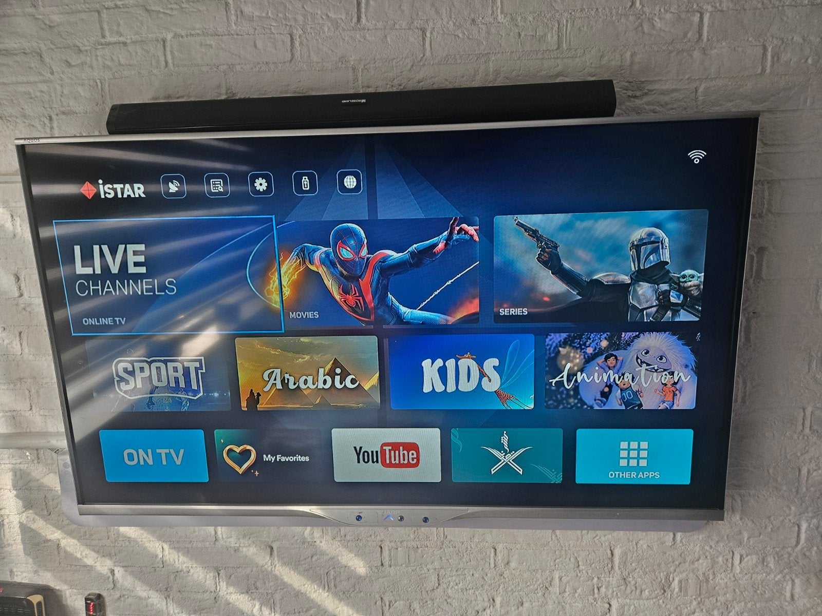 sharp   Aquos  T.V, Ophalen, Gebruikt, 50 Hz, 100 cm of meer