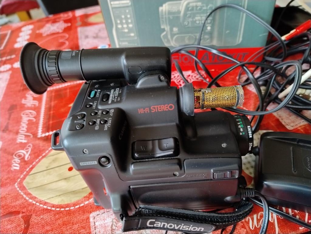 Canon Canovision A10 Hi8 Stereo Camcorder met Accessoires, Ophalen of Verzenden, Hi 8, Camera