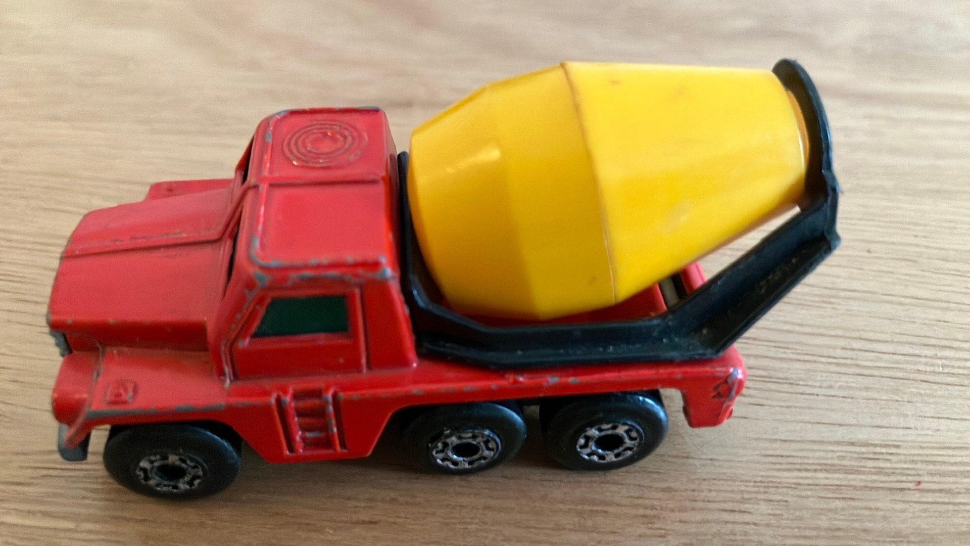 Matchbox Lesn19 Cement Truck • 1976 / 1978, Ophalen of Verzenden, Gebruikt, Bus of Vrachtwagen, Lesney