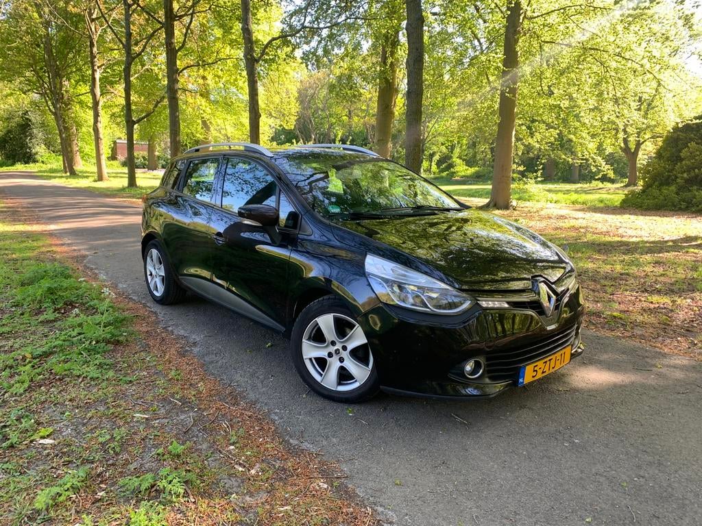 Renault Clio 0.9 TCE 90 Estate 2014 nieuweAPK/CRUISE/AIRCO, Voorwielaandrijving, 898 cc, Zwart, Handgeschakeld