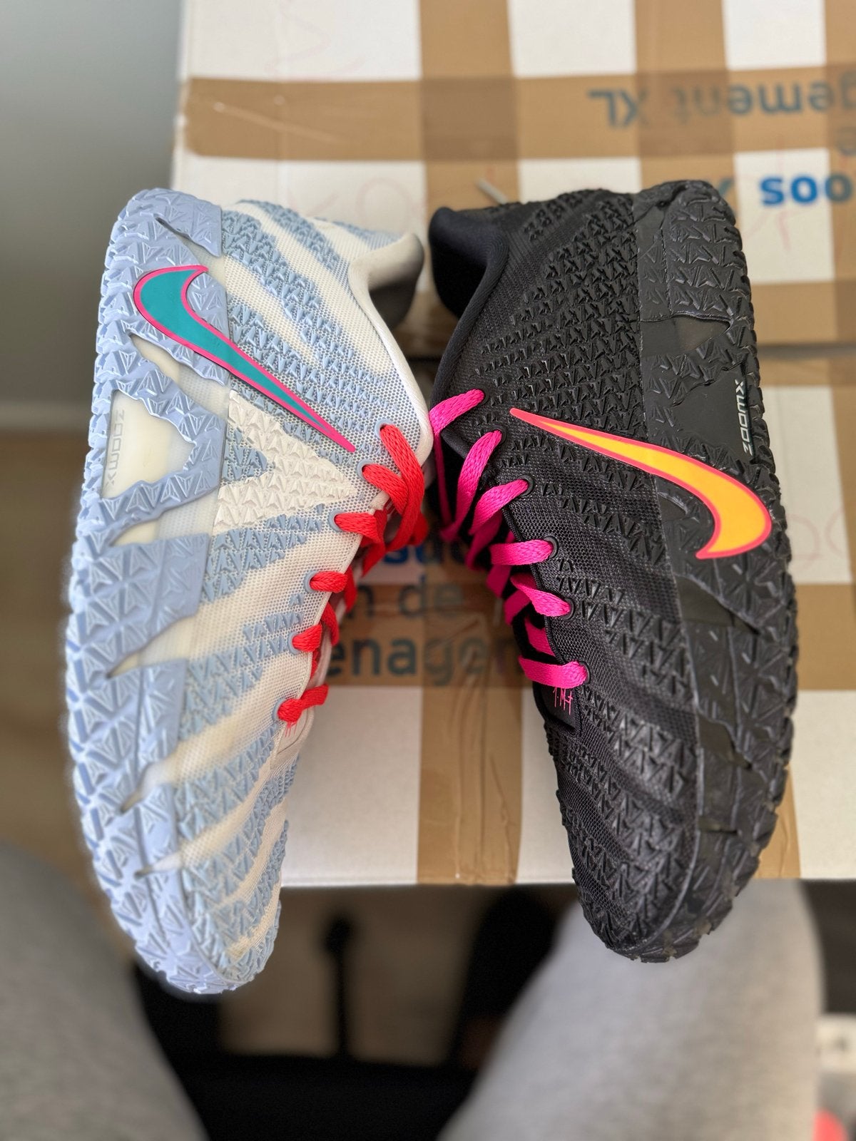 Nike JA 3 NIKE ID CUSTOME SHOES, Ophalen of Verzenden, Zo goed als nieuw, Overige kleuren, Sneakers of Gympen