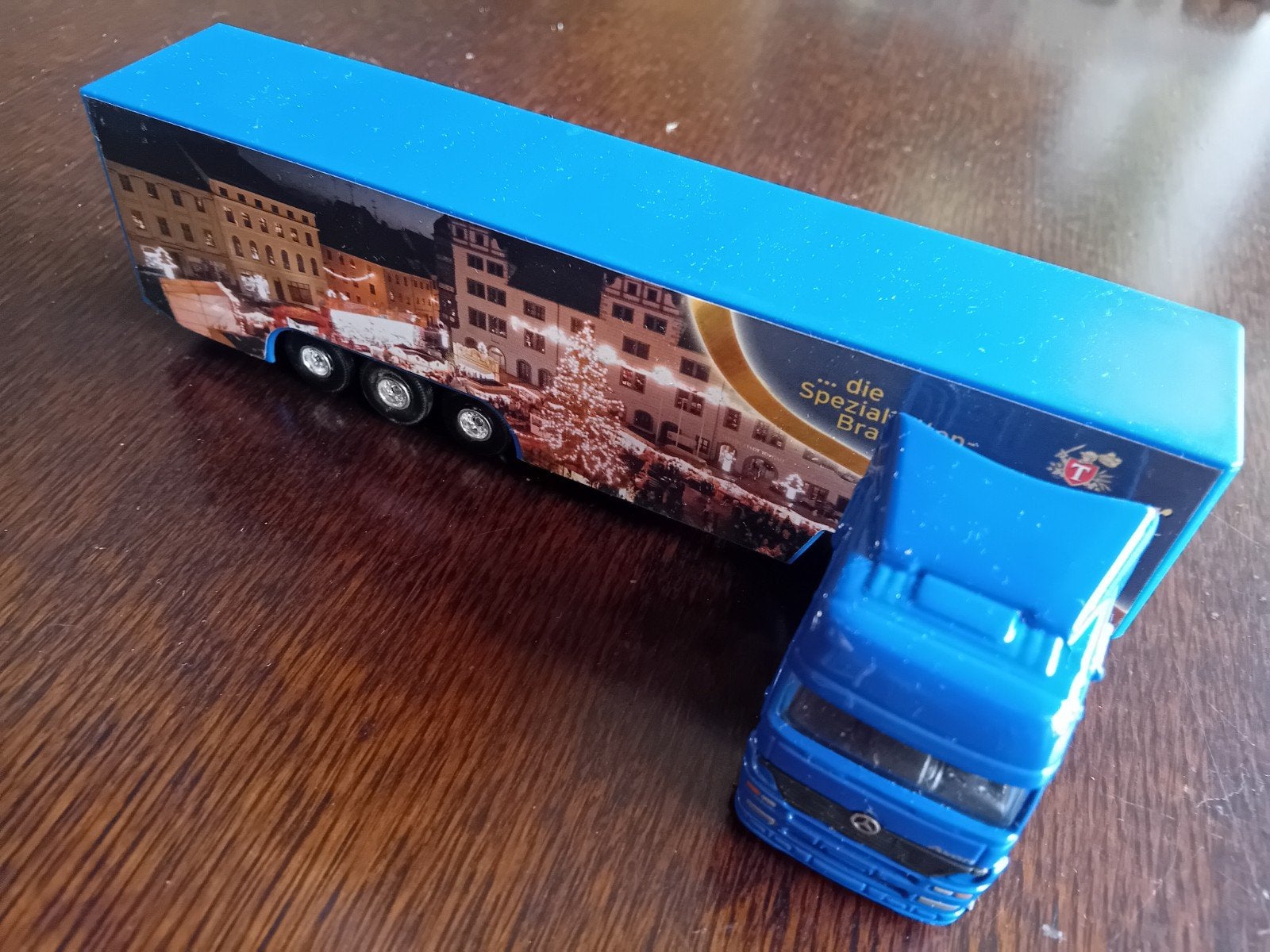 Verzameling van miniatuur vrachtwagens, bussen, Ophalen of Verzenden, Nieuw