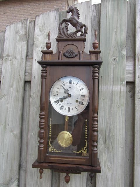 Paardjes klok / regulator - Antiek look, Ophalen of Verzenden