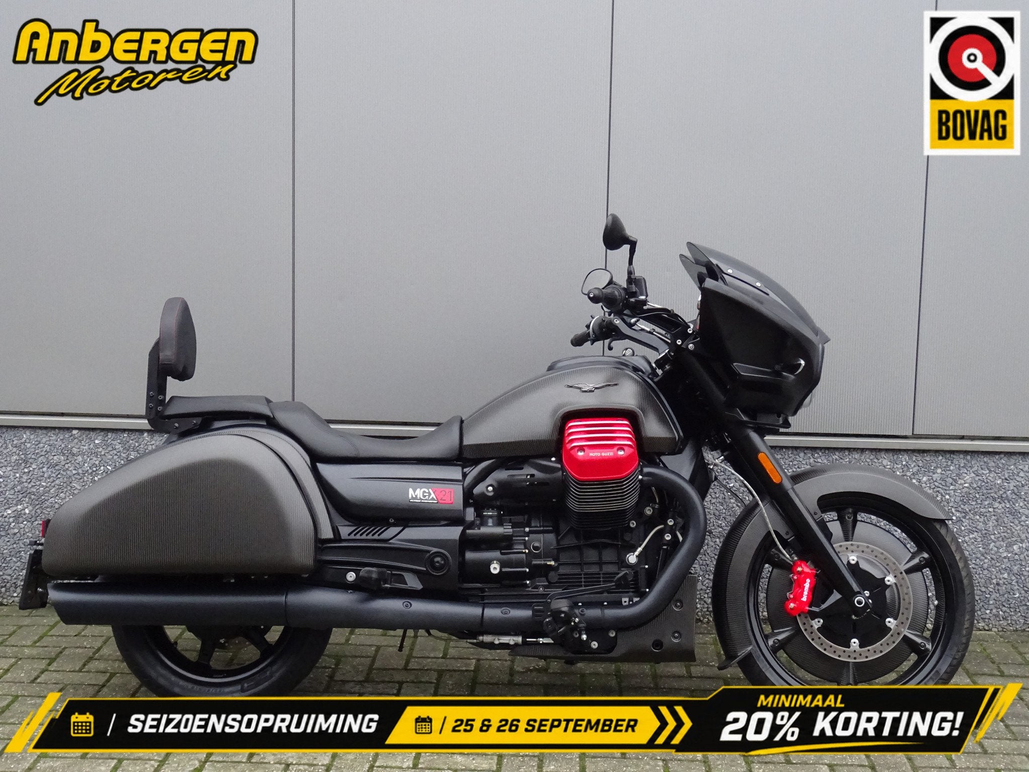 Moto Guzzi MGX 21 FLYING FORTRESS (bj 2017), 1400 cc, Overig, Gebruikt, Bedrijf