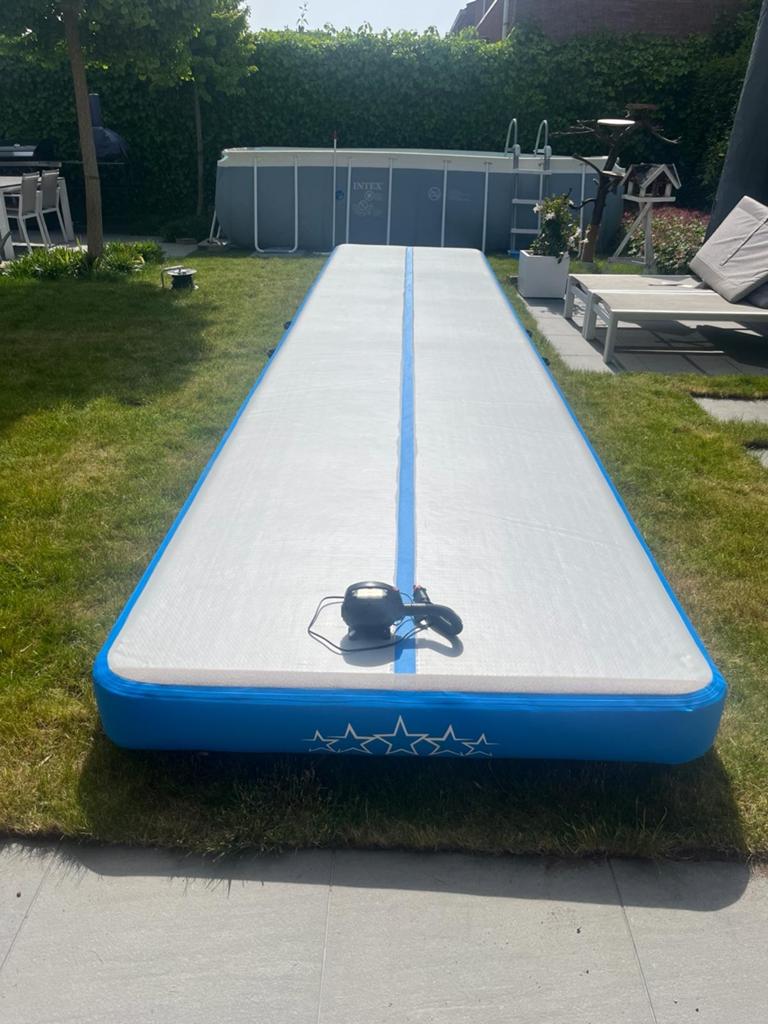 Z.g.a.n. AirTrack PRO STAR 7m x 1.5m x 20cm tumblingbaan, Ophalen, Zo goed als nieuw, Kindermaat 146 t/m 176, Blauw