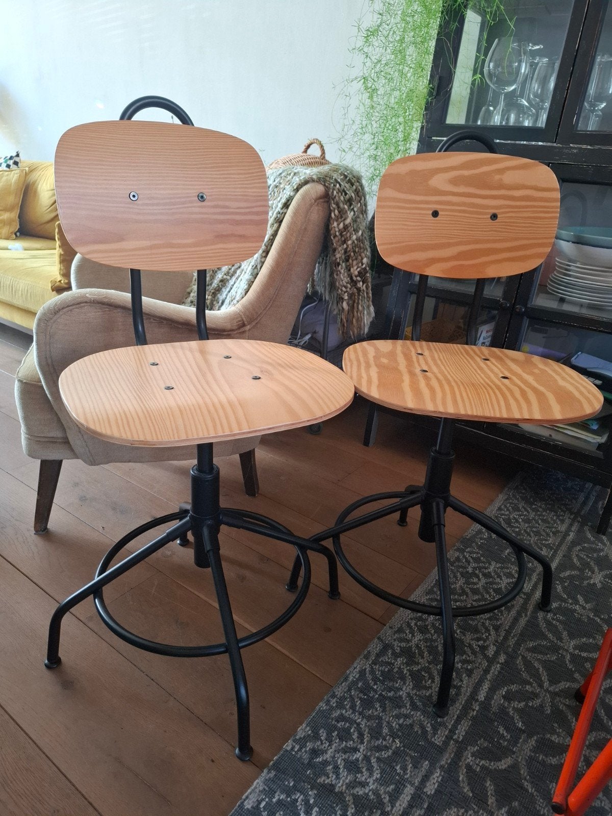 2 ikea bureaustoelen Kullaberg €25 per stuk, Ophalen, Gebruikt, In hoogte verstelbaar, 60 tot 90 cm