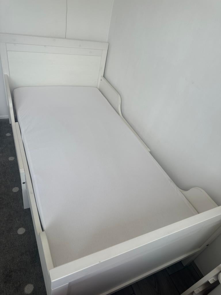 Meegroeibed van ikea, Huis en Inrichting, Ophalen, Eenpersoons, Wit, Hout