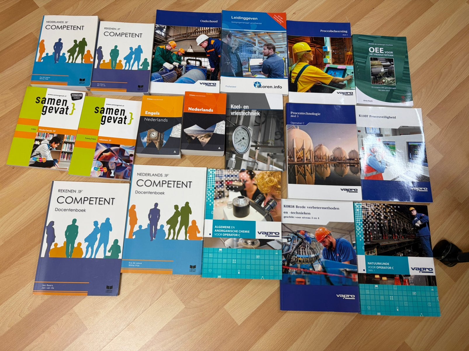 Diverse schoolboeken, Ophalen of Verzenden, Zo goed als nieuw