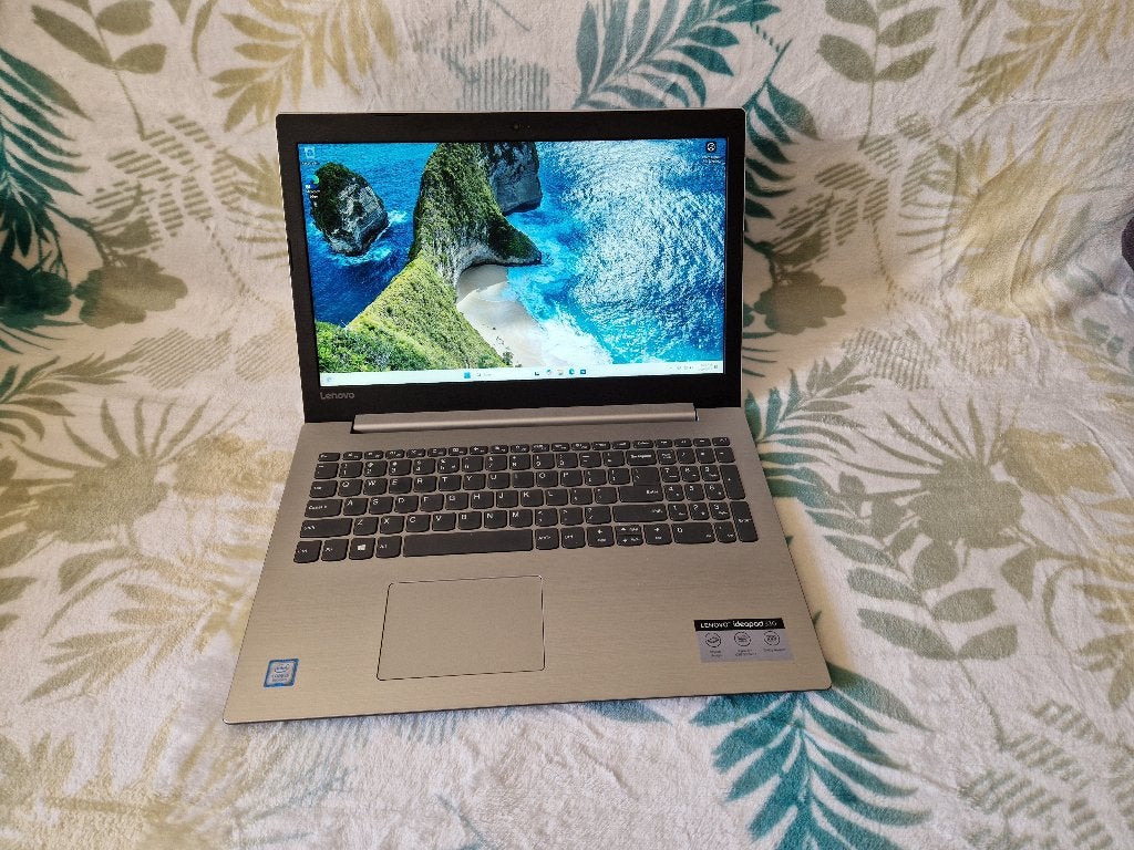Lenovo IdeaPad 330  1920x1080 (Full HD), Ophalen of Verzenden, Zo goed als nieuw, 15 inch, 2 tot 3 Ghz