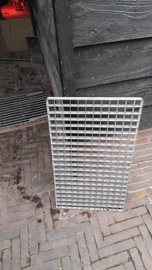 Metalen rooster, Doe-het-zelf en Verbouw, Metalen, Ophalen of Verzenden