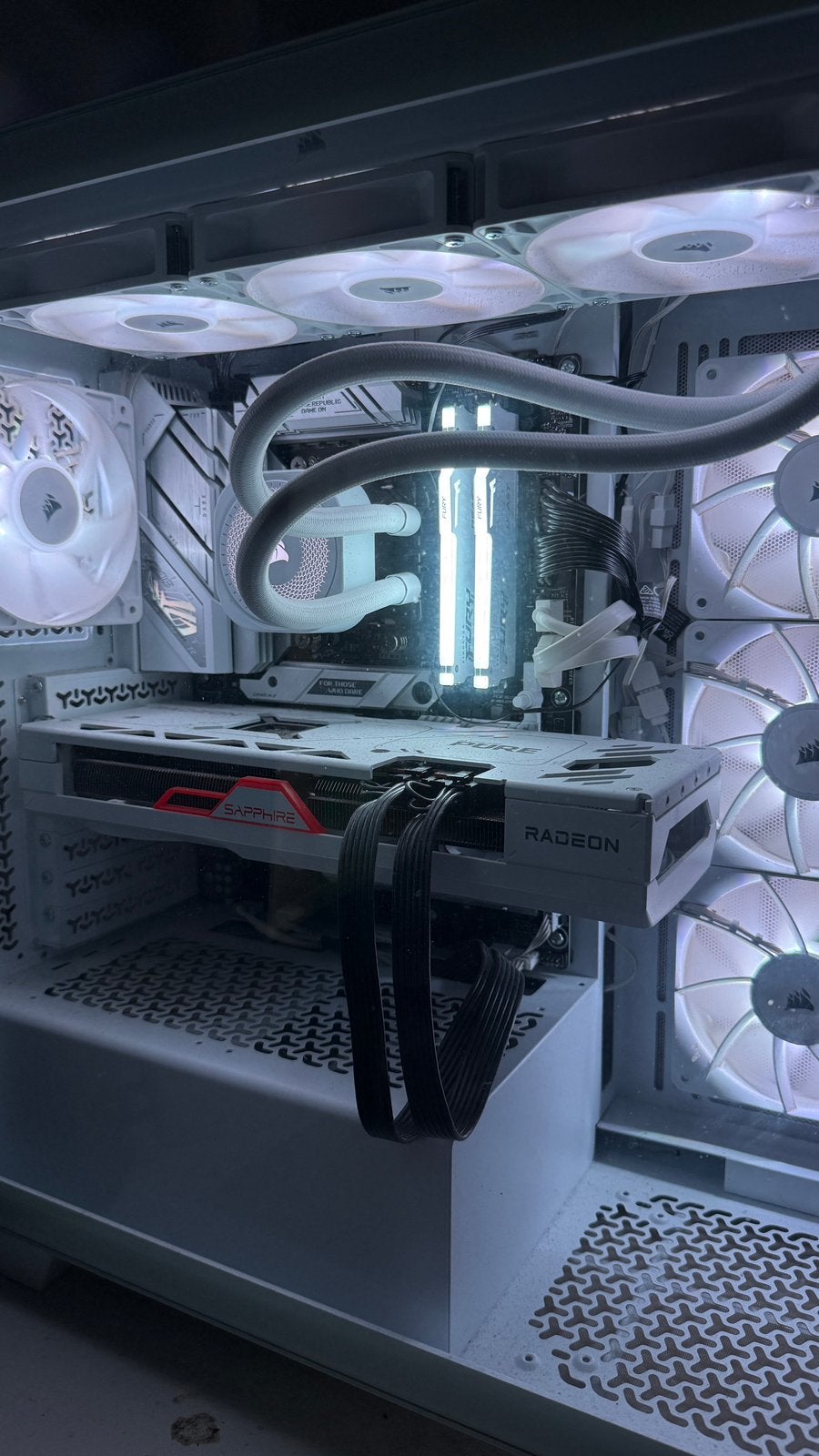 Gaming PC - RX 7700 XT - Ryzen 5 7600, Computers en Software, 32 GB, Ophalen of Verzenden, Zo goed als nieuw, Gaming