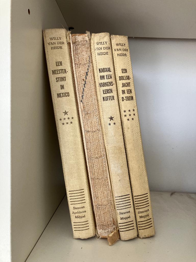 Vier boeken Bob Evers - Willy van der Heide, 1e druk, Ophalen, Gelezen