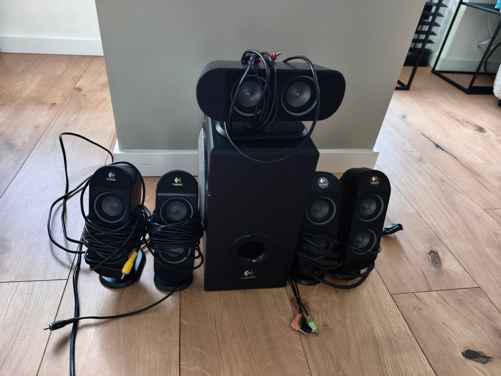 Logitech X-530 5.1 Surround Sound Speakers, Computers en Software, Ophalen of Verzenden, Zo goed als nieuw, Audiokanaal 5.1, Logitech