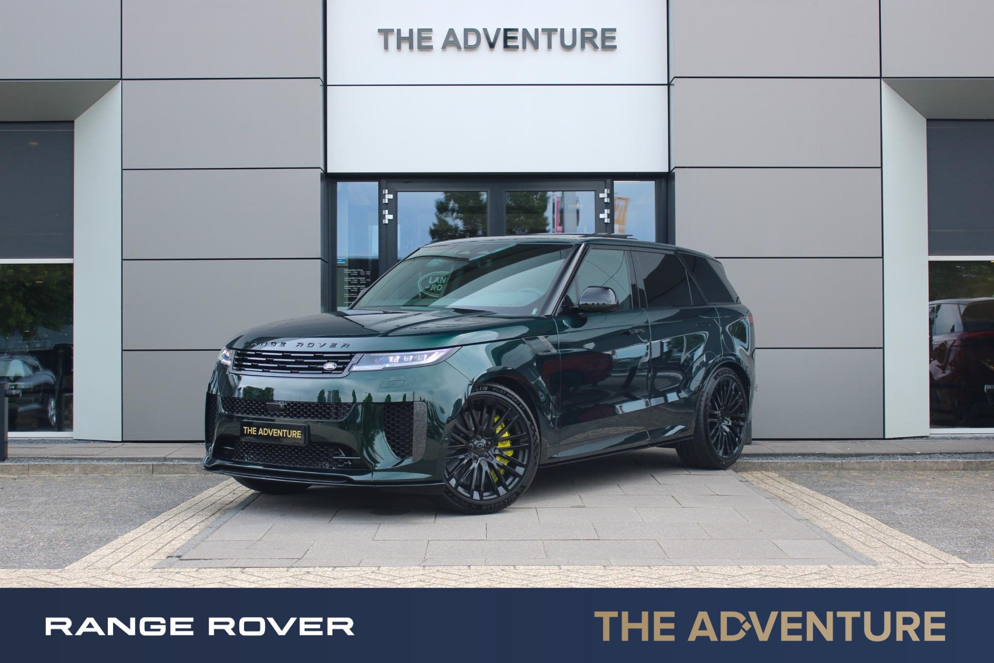 Land Rover Range Rover Sport 4.4 P635 SV Carbon | Ceramic-Br, Auto's, Automaat, Stof, Met garantie (alle), 4395 cc