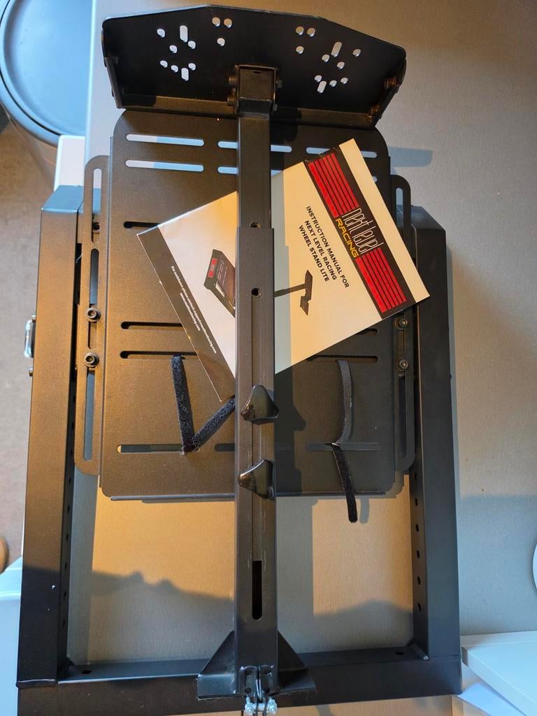 Next Level Racing Wheel Stand Lite - Compact & Verstelbaar, Ophalen, Overige merken, Zo goed als nieuw