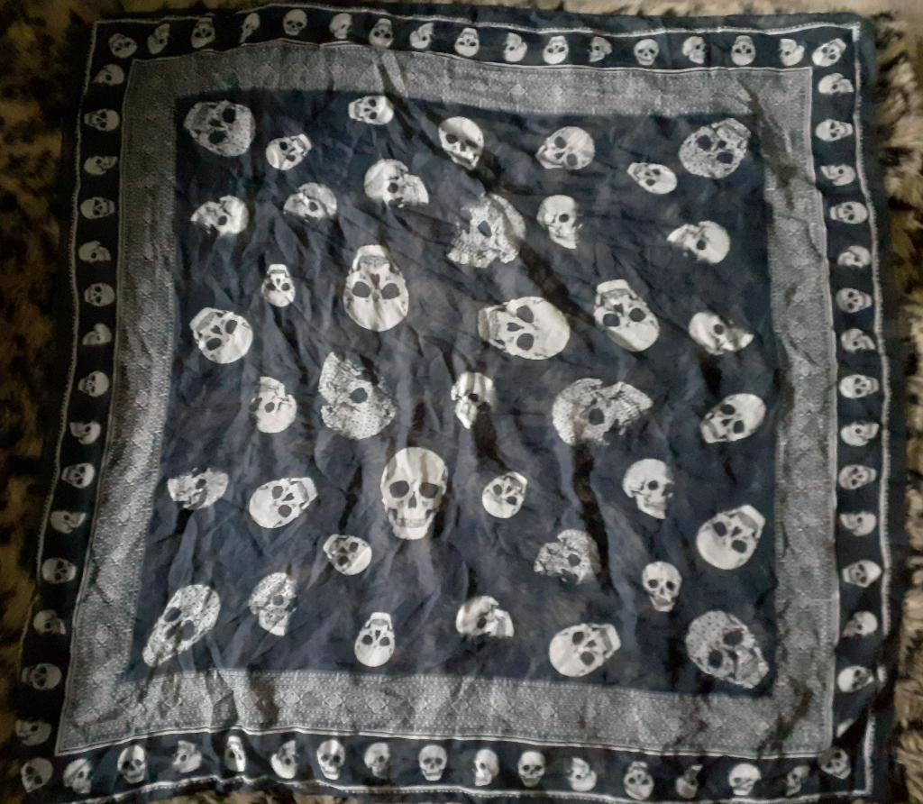 Bandana met doodskoppen, Ophalen, Nieuw