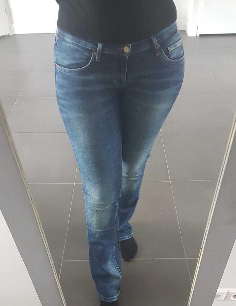 Mustang Tyra 32-34 98% Katoen 2% Elastane Bootcut donker, Nieuw, W30 - W32 (confectie 38/40), Mustang, Verzenden