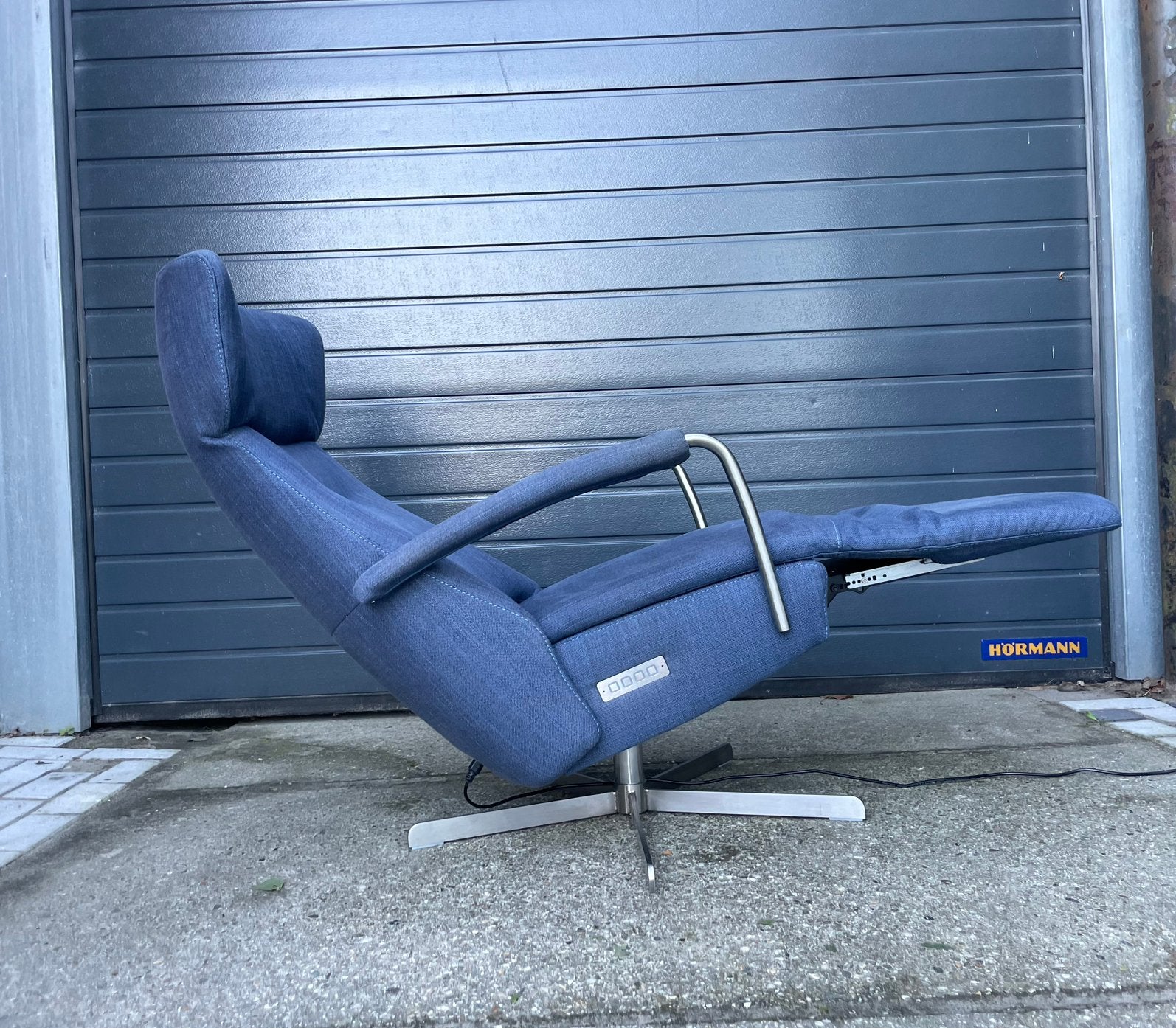Nette elektrische prominent relax fauteuil / relax stoel, Ophalen, Minder dan 75 cm, 50 tot 75 cm, A