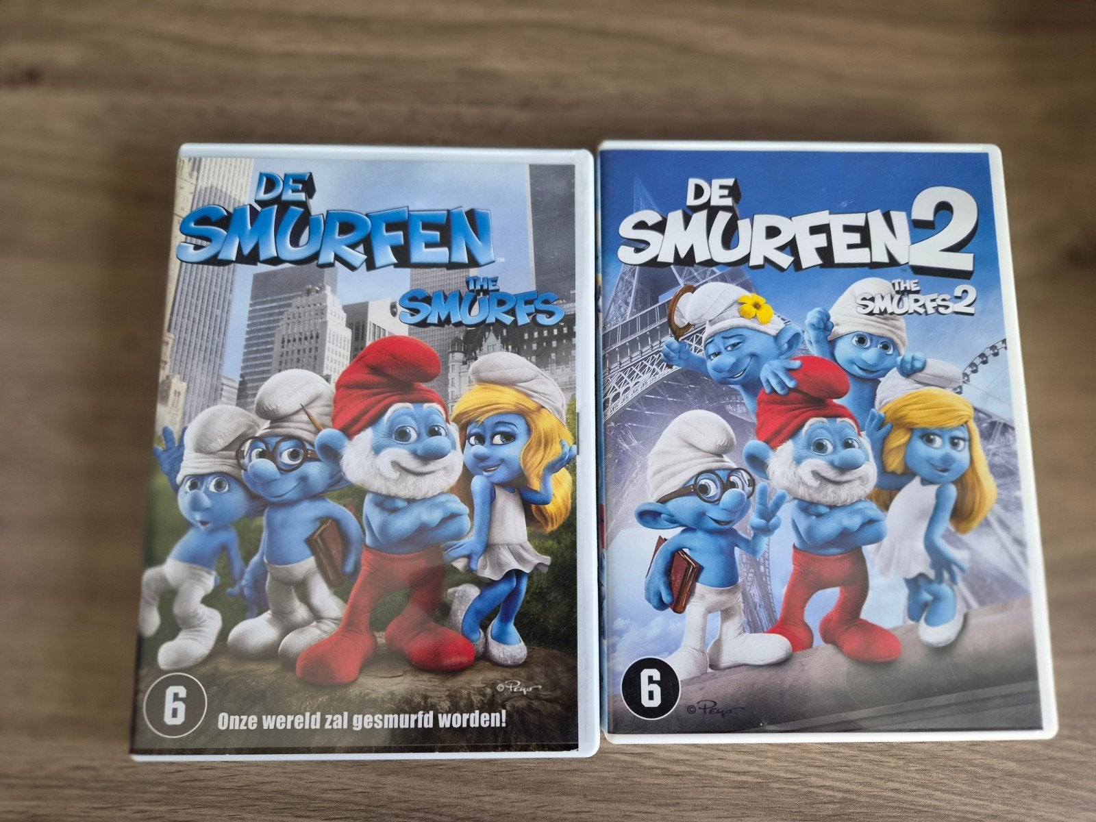De Smurfen 1 & 2 en Cars 1 & 2 DVD Boxsets, Ophalen, Gebruikt, Animatie, Verzamelbox