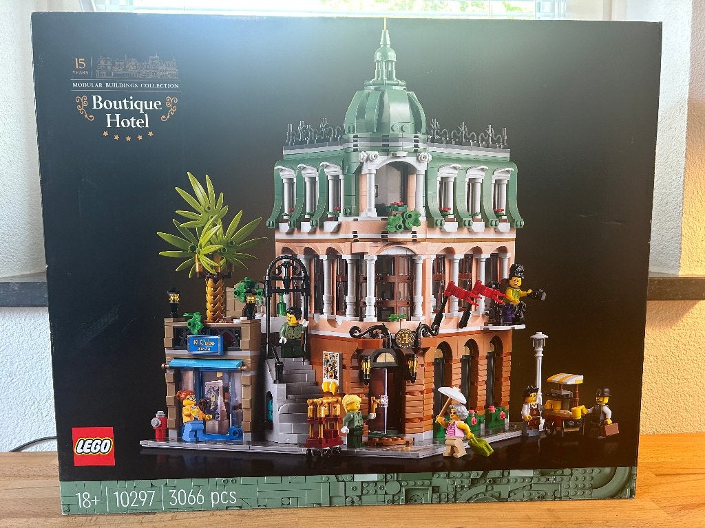 Lego Creator Expert / Icons Modular 10297 - Boutique Hotel, Lego, Ophalen of Verzenden, Zo goed als nieuw, Icons