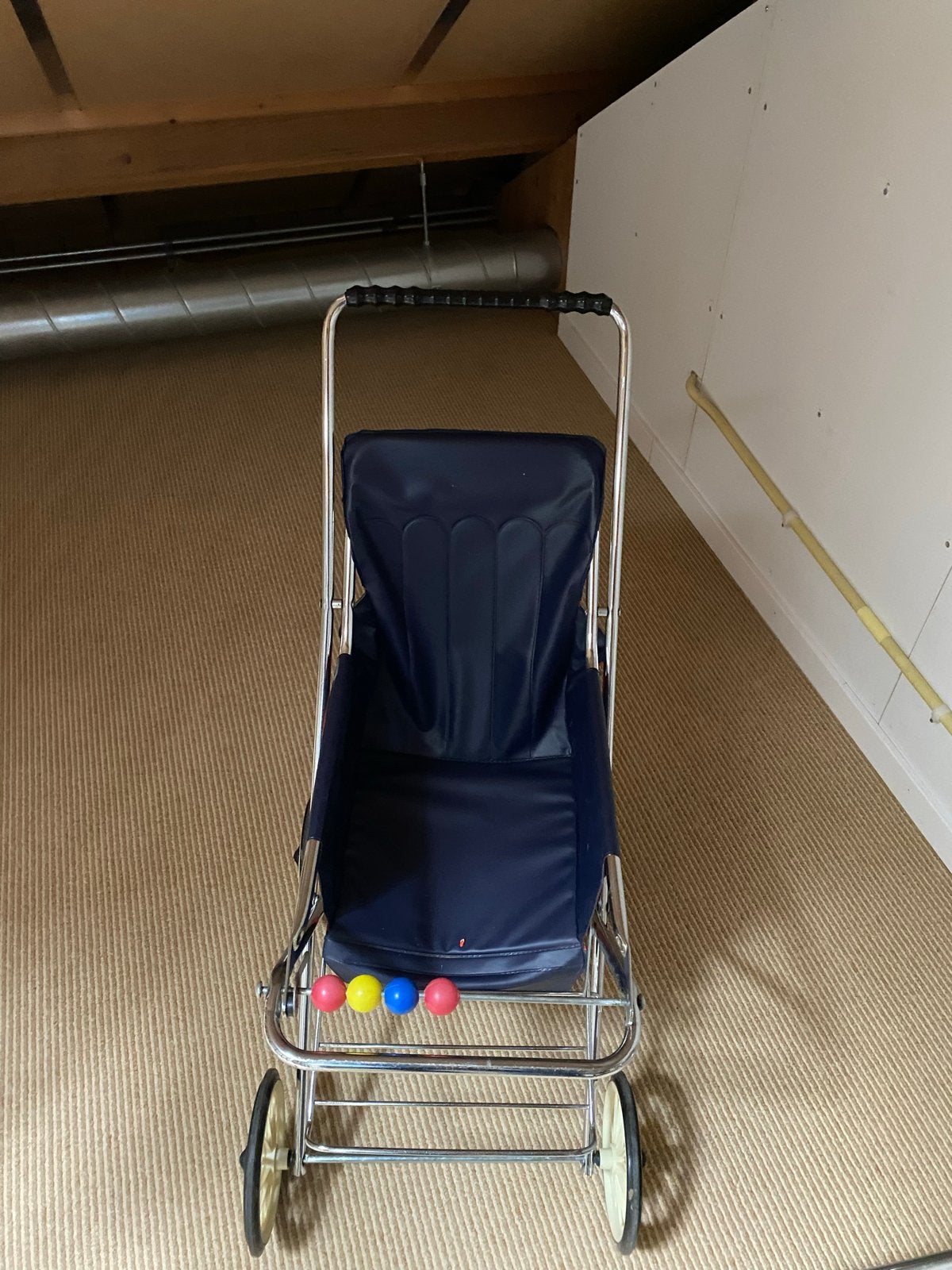 Vintage poppenwagen / buggy - Blauw en rood, Ophalen, Zo goed als nieuw, Overige merken, Voetenzak