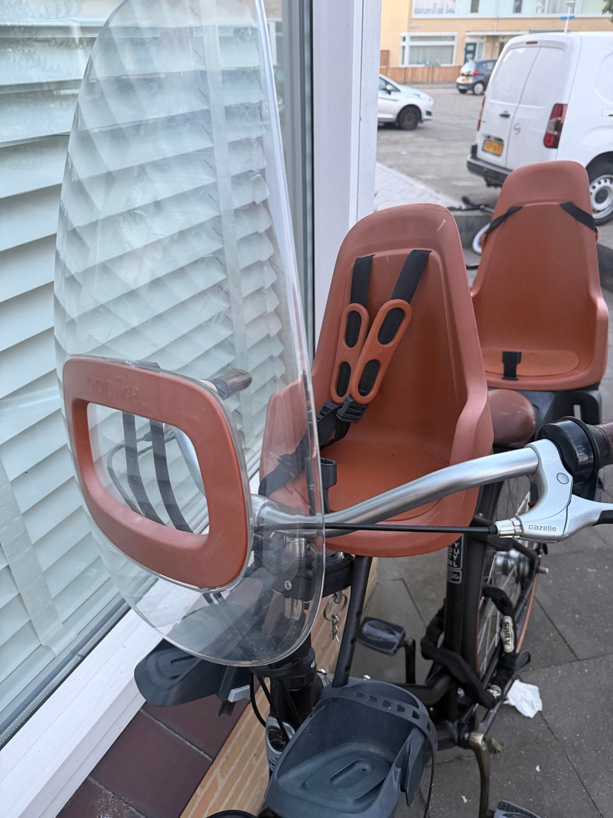 Bobike voorzitje met windscherm, Fietsen en Brommers, Ophalen of Verzenden, Gebruikt, Voorzitje