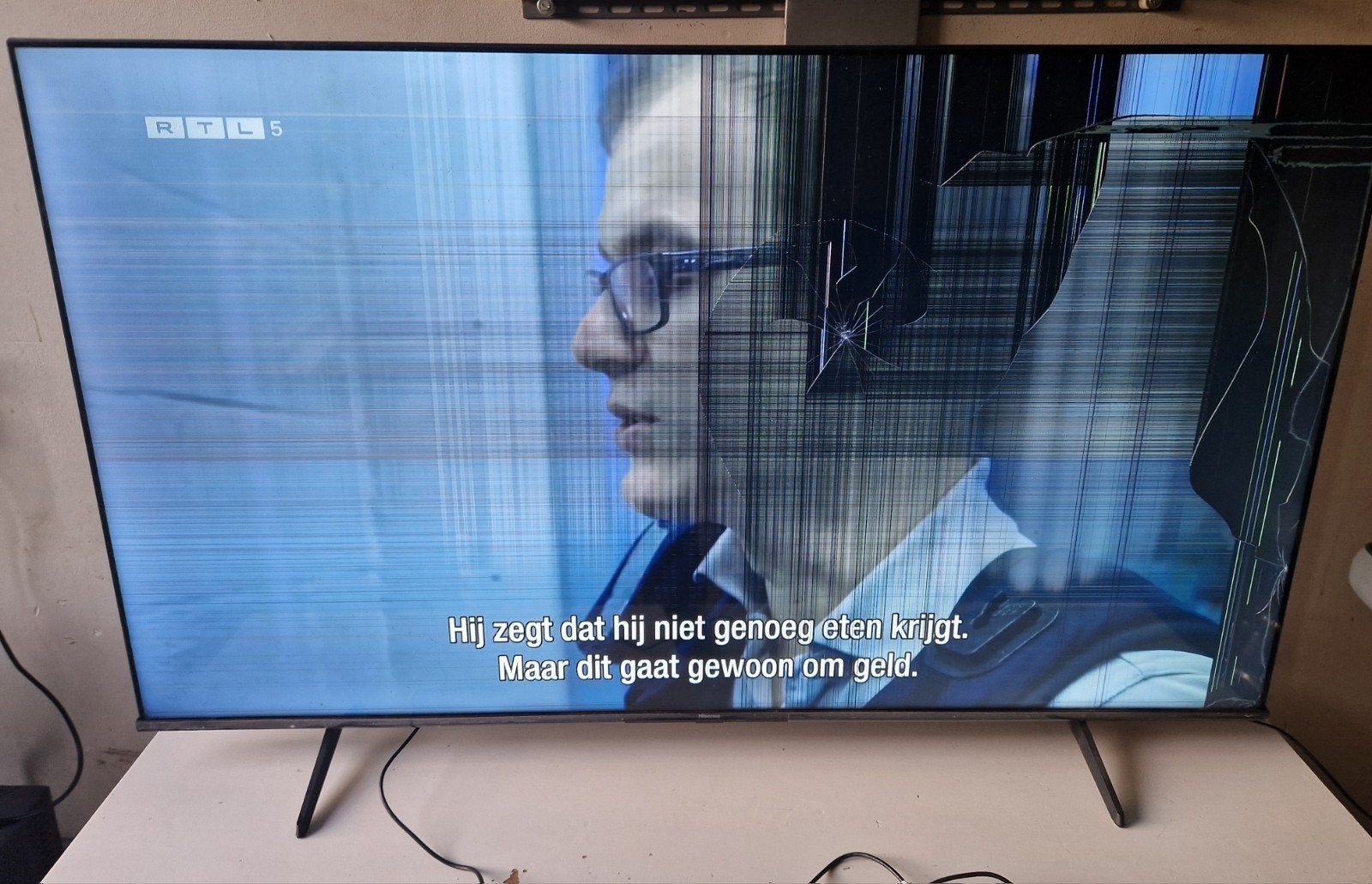 Hisense 65 inch Smart - Scherm defect, onderdelen/reparatie, Audio, Tv en Foto, Televisies, Ophalen