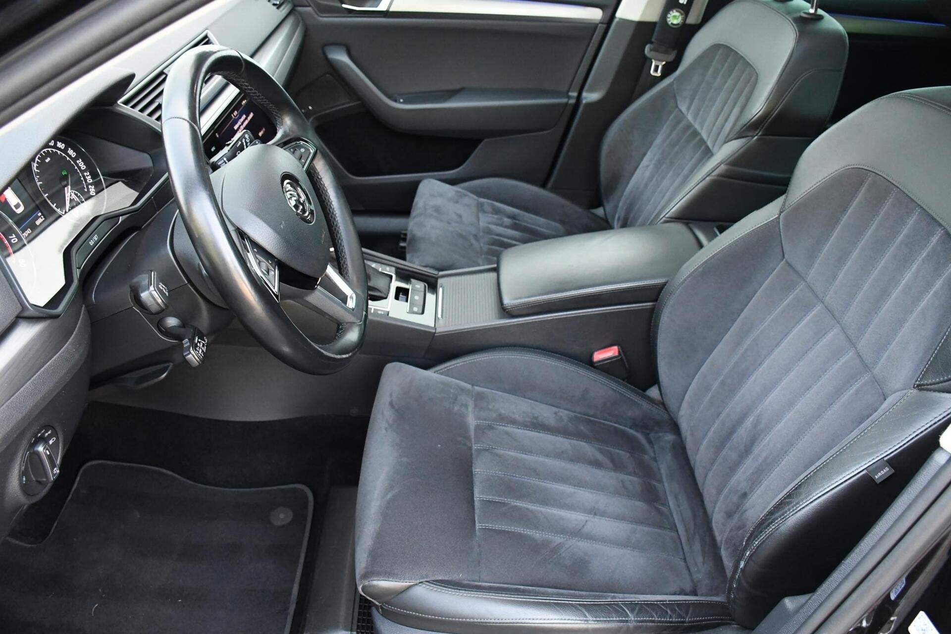 Skoda Superb Combi 1.4 TSI Business Panoramadak DSG Vol !, 730 kg, Gebruikt, 4 cilinders, 150 pk