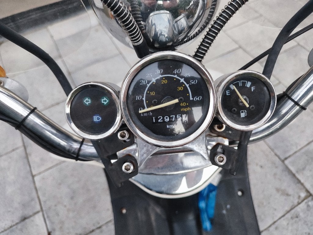 Grande Retro 50cc scooter | Nieuwe accu + carburateur, Fietsen en Brommers, Gebruikt, Maximaal 45 km/u, 50 cc, Ophalen