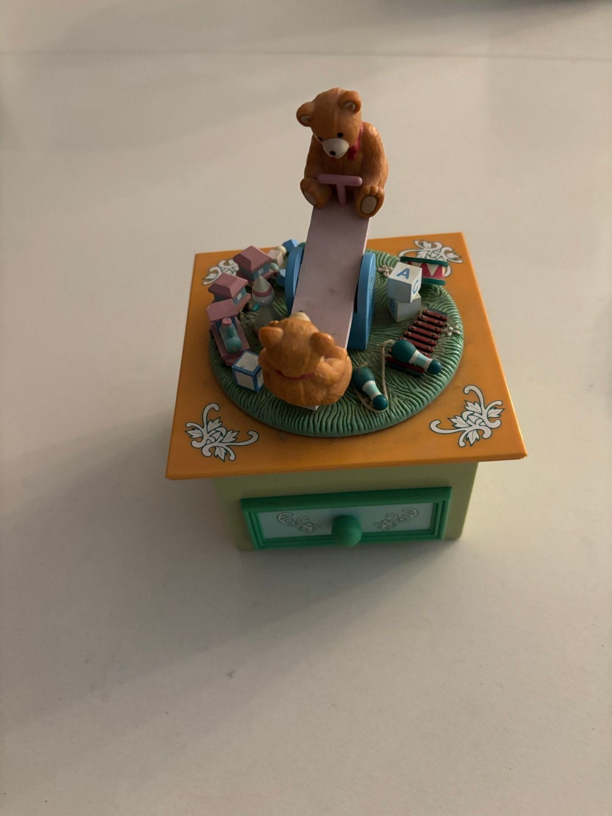Vintage Schmid Muziekdoos Teddyberen op wip Schooltijd, Ophalen of Verzenden, Gebruikt