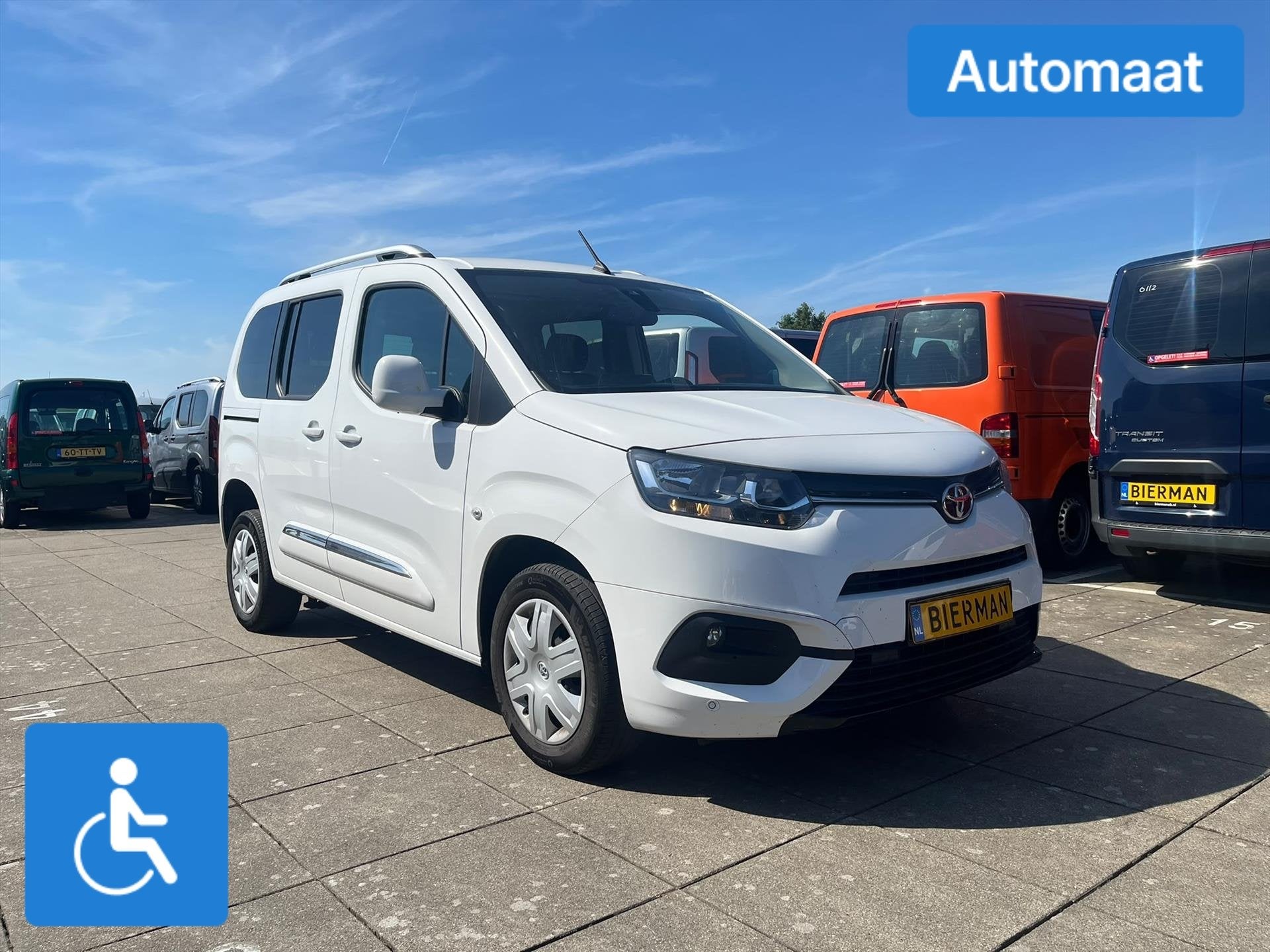 Toyota Proace City Verso L1 Rolstoelauto Automaat 3+1, Auto's, Automaat, 12 maanden, Stof, Gebruikt