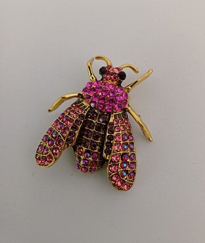 Goudkleurige broche vlieg roze steentjes, Verzenden, Nieuw, Roze, Overige materialen