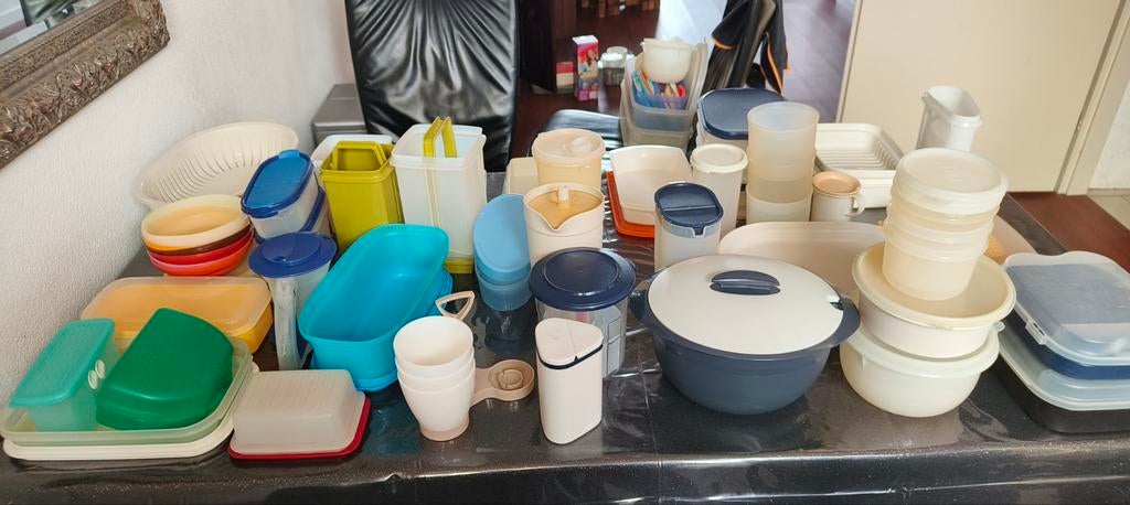 Grote partij Tupperware - Diverse bakken, kommen en meer, Ophalen of Verzenden, Gebruikt, Geel, Overige typen
