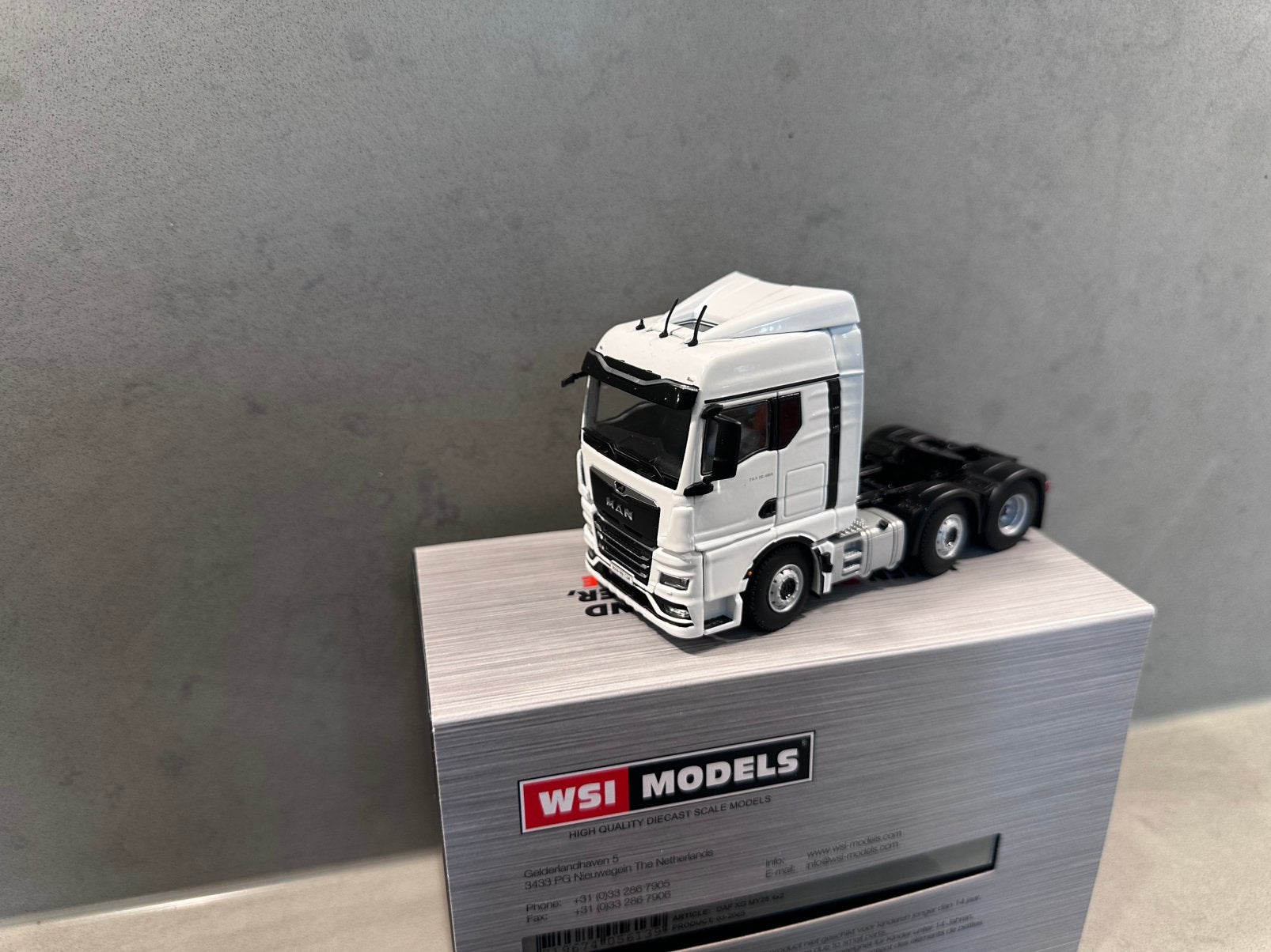 WSI MAN 6x2 white line, Ophalen of Verzenden, Zo goed als nieuw, Bus of Vrachtwagen, Wsi