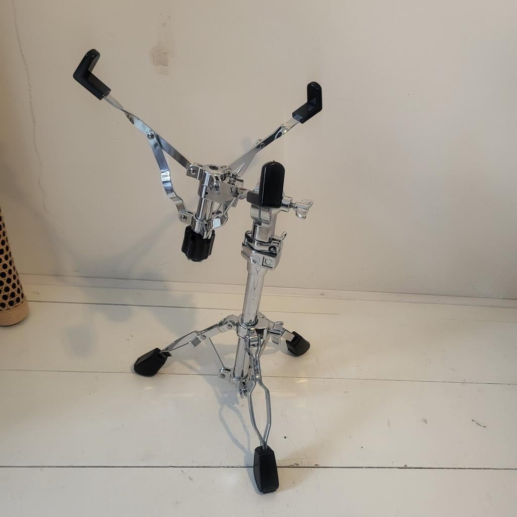 Pro Series Snare Stand Z.G.A.N., Ophalen of Verzenden, Zo goed als nieuw, Overige merken