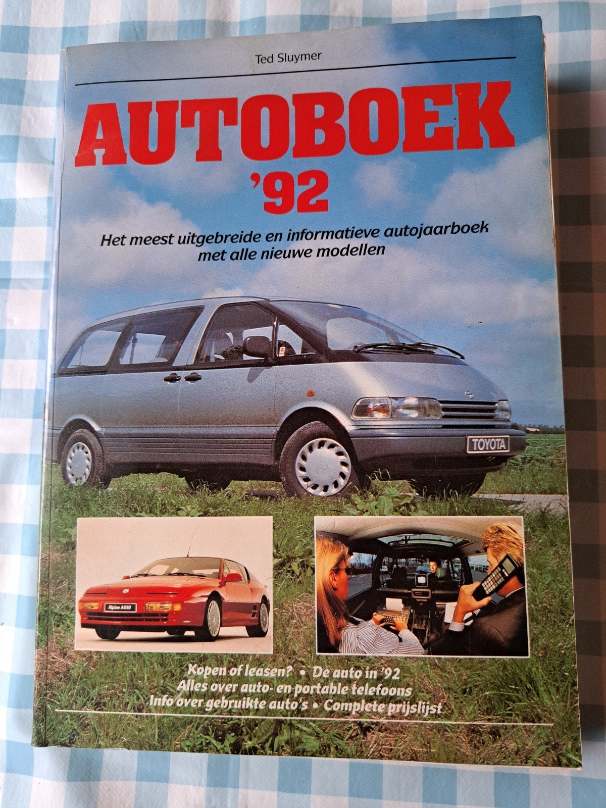 C: Autoboek '92: Uitgebreid autojaarboek, Boeken, Ophalen of Verzenden, Gelezen, Algemeen, Ted Sluymer