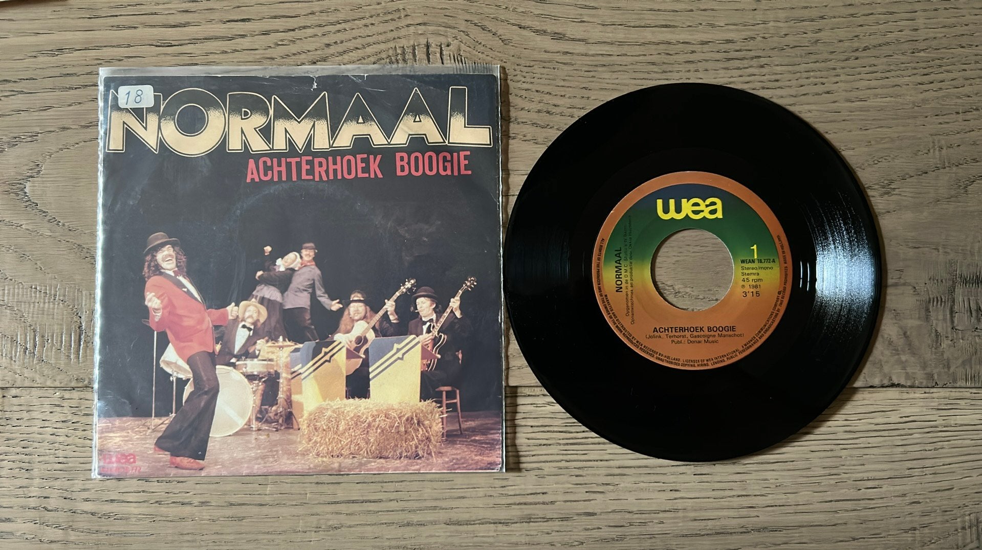 Normaal - Achterhoek boogie (single), Ophalen of Verzenden, Zo goed als nieuw, 7 inch, Nederlandstalig