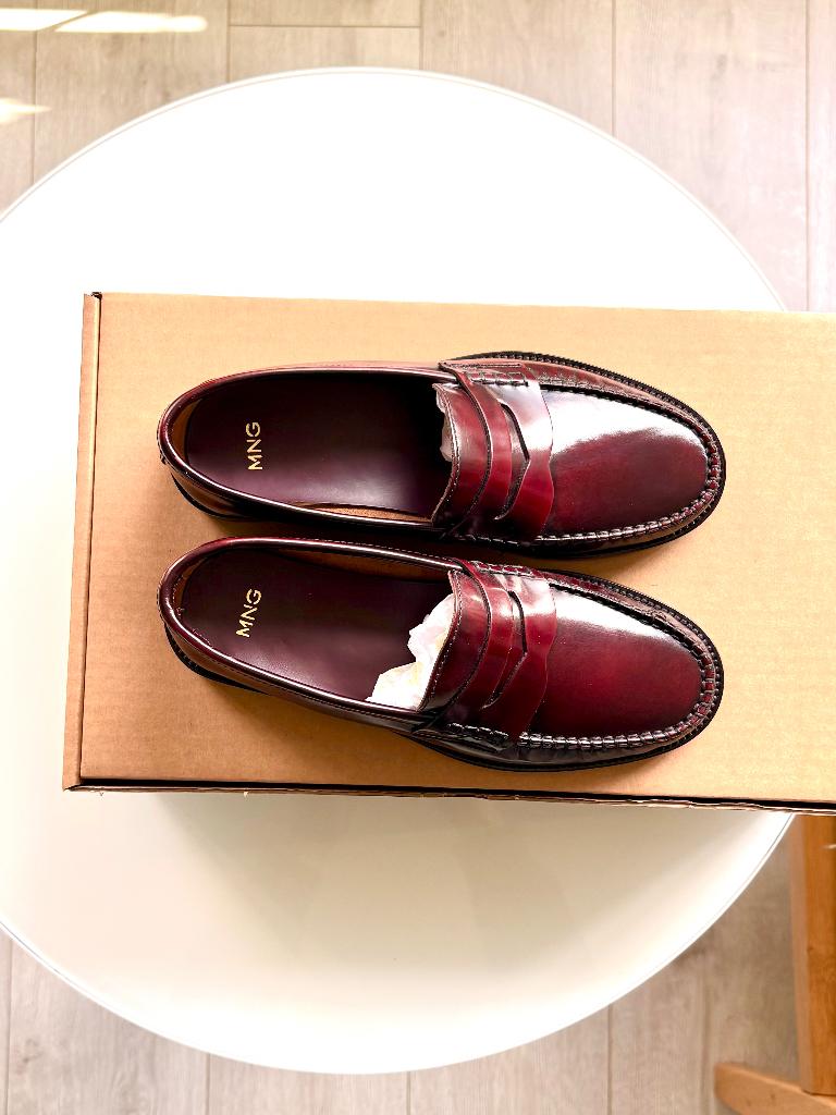 Mango schoenen dames / maat 35, Schoenen met lage hakken, Nieuw, Ophalen of Verzenden, Overige kleuren