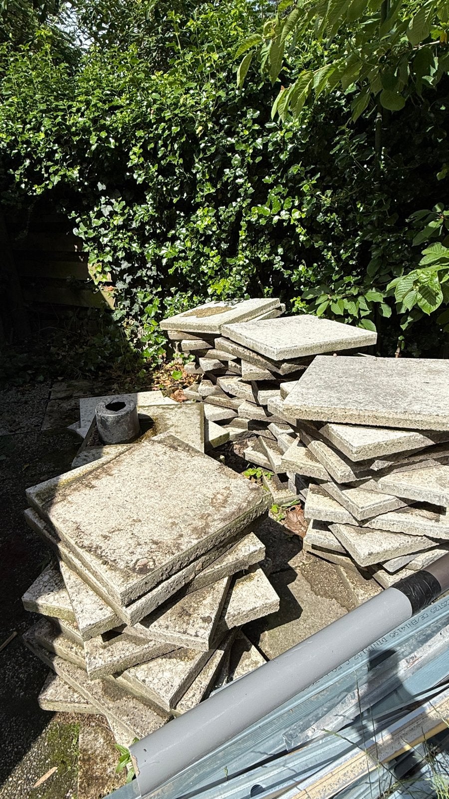 Gratis tuintegels - Ideaal voor uw tuinpad of terras, Tuin en Terras, Ophalen of Verzenden, Gebruikt, Beton, Terrastegels