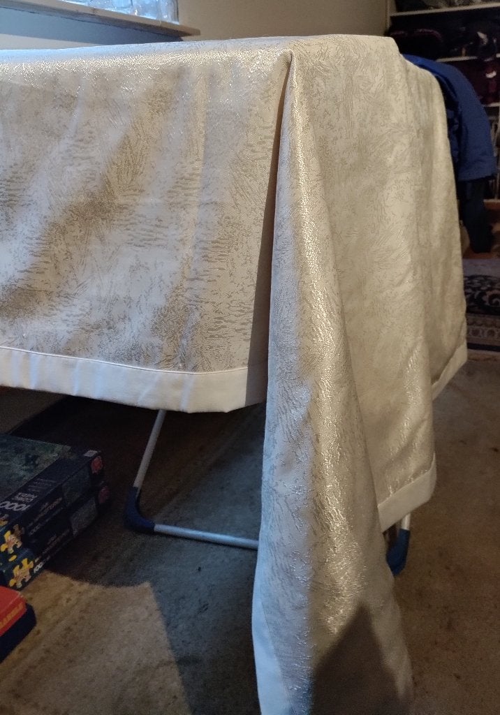 Chique plaid/sprei, Gebruikt, Beige, 266 cm, Ophalen of Verzenden